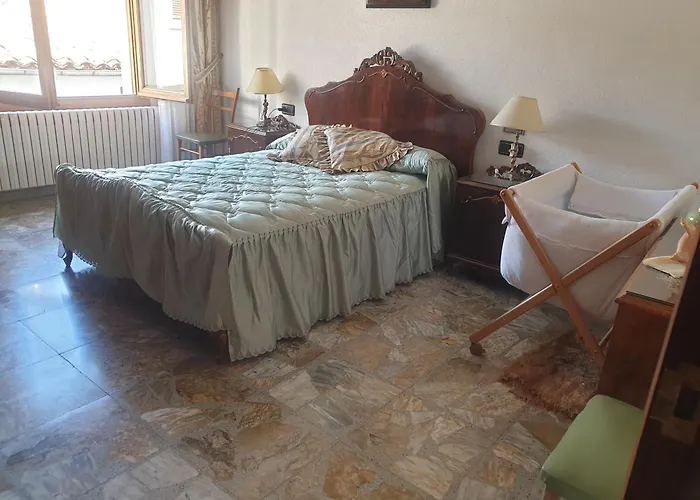 Holiday home Casa Tres Culturas
